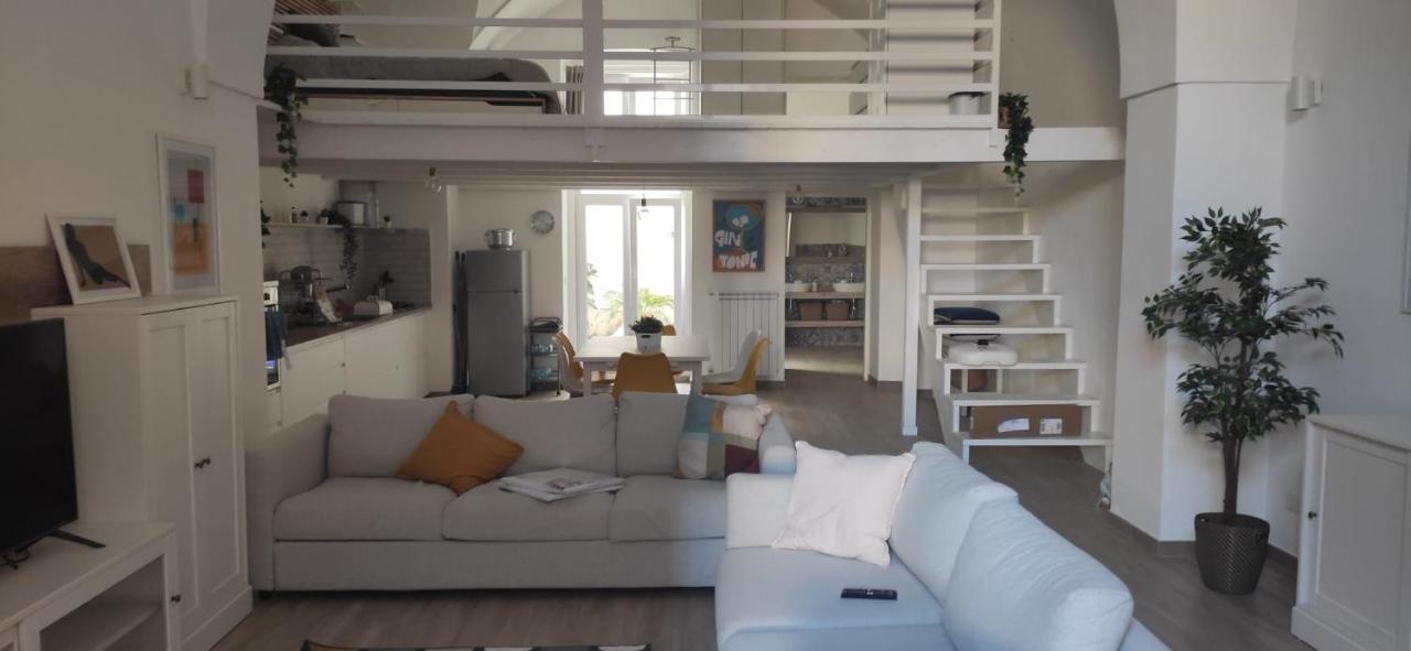 Casamas Villa Brindisi Luaran gambar