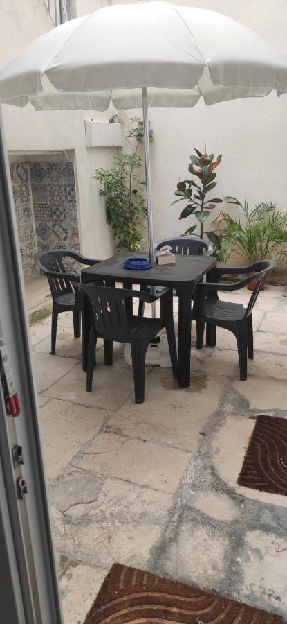 Casamas Villa Brindisi Luaran gambar